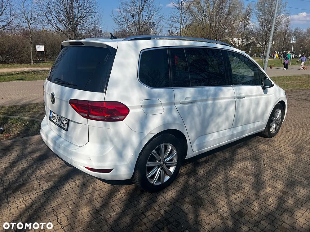 Volkswagen Touran 1.4 TSI BMT Highline DSG - 6