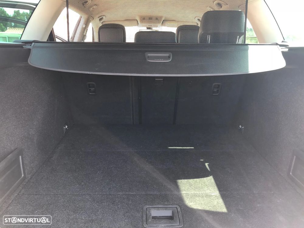 VW Passat Alltrack 2.0 TDi - 25