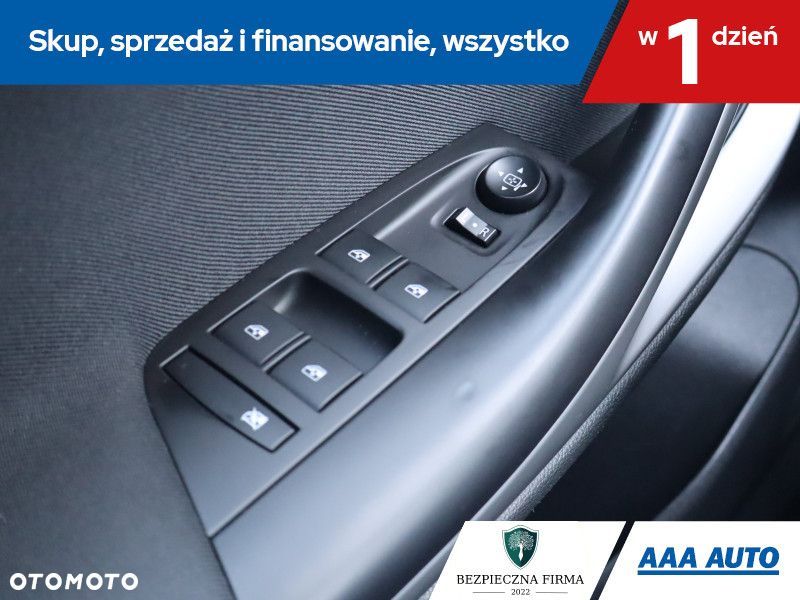 Opel Astra - 18