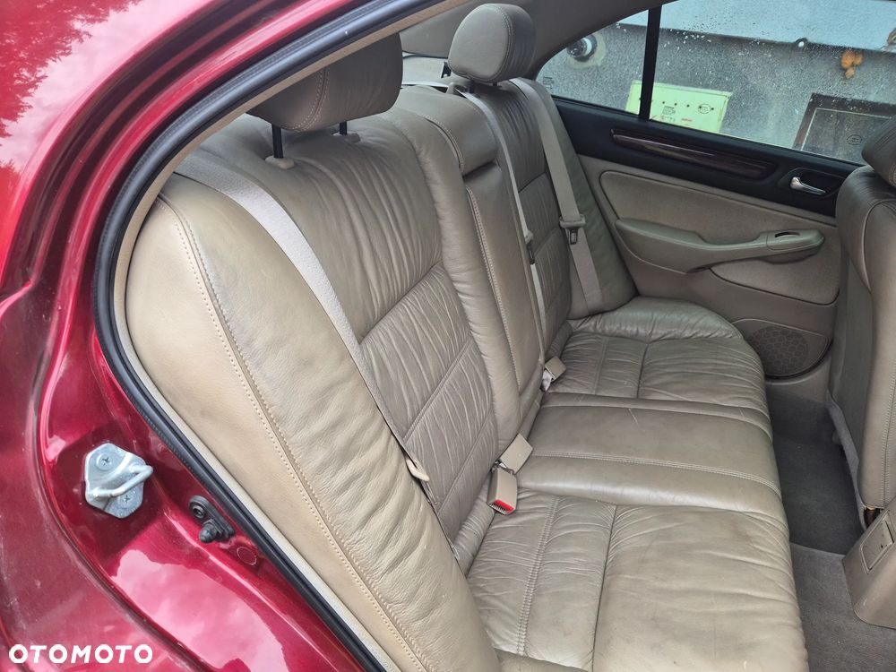 Honda Accord - 16