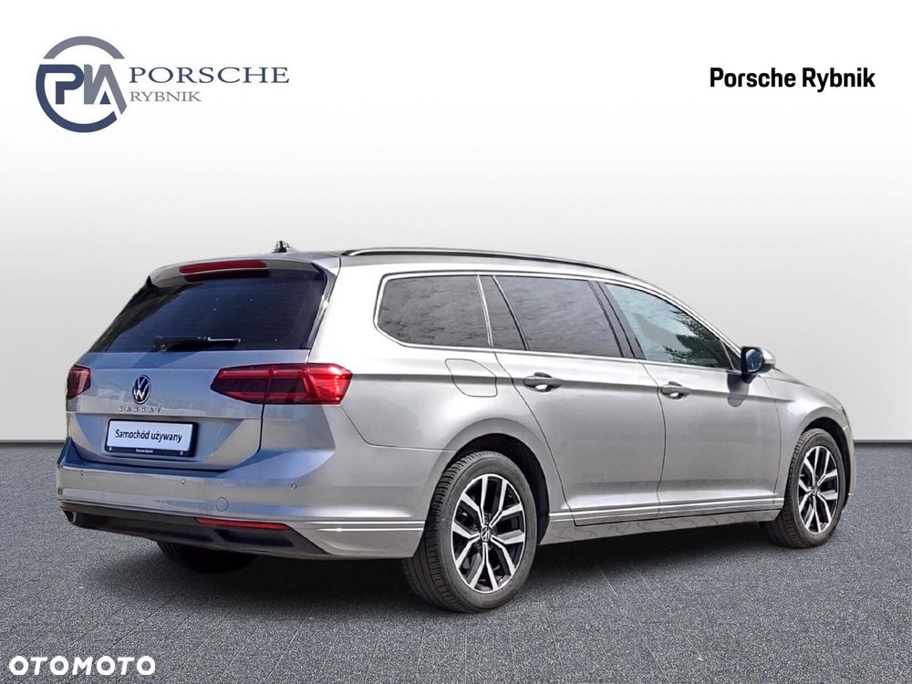 Volkswagen Passat - 7