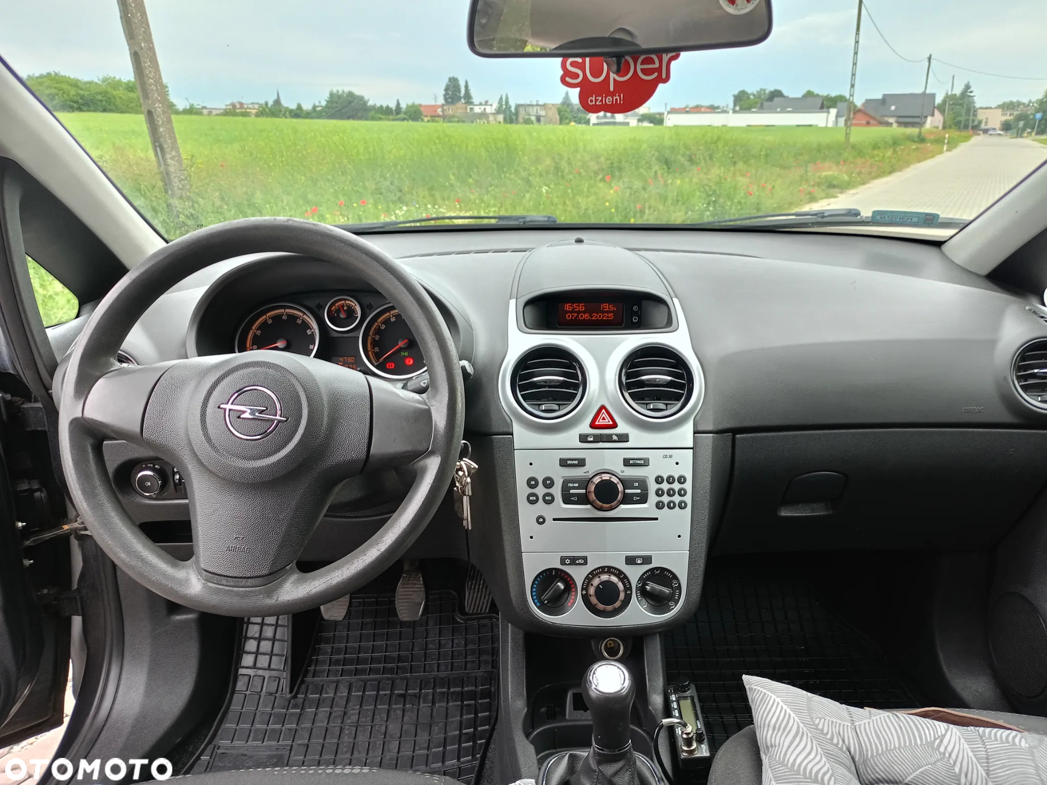 Opel Corsa - 4