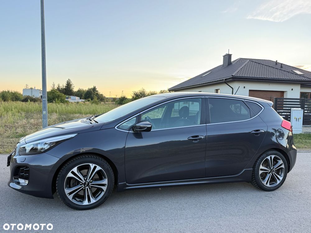 Kia Ceed 1.6 CRDi 136 DCT ISG GT Line - 10