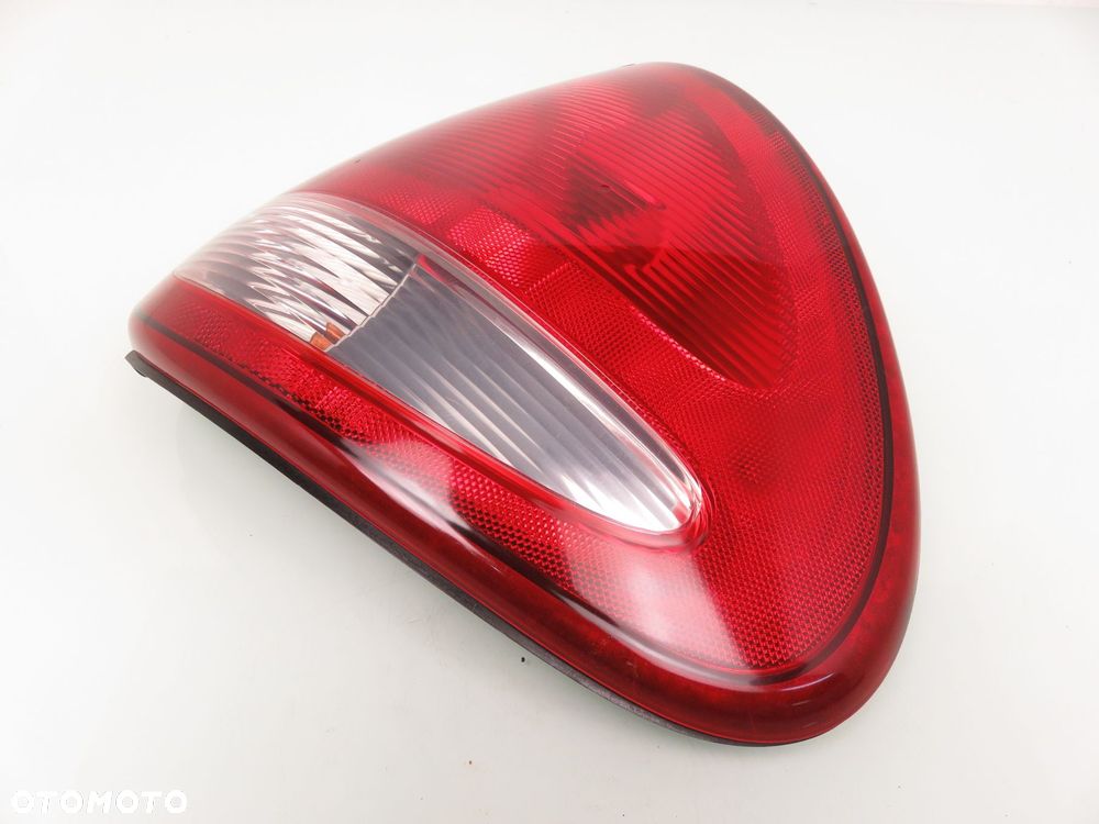 LAMPA LEWA TYLNA CHRYSLER VOYAGER IV 04857601 - 7