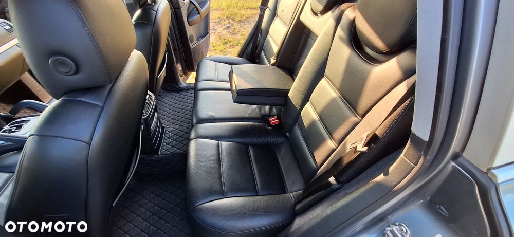 Porsche Cayenne S Tiptronic - 32