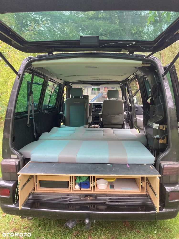 Volkswagen Multivan Standard - 5