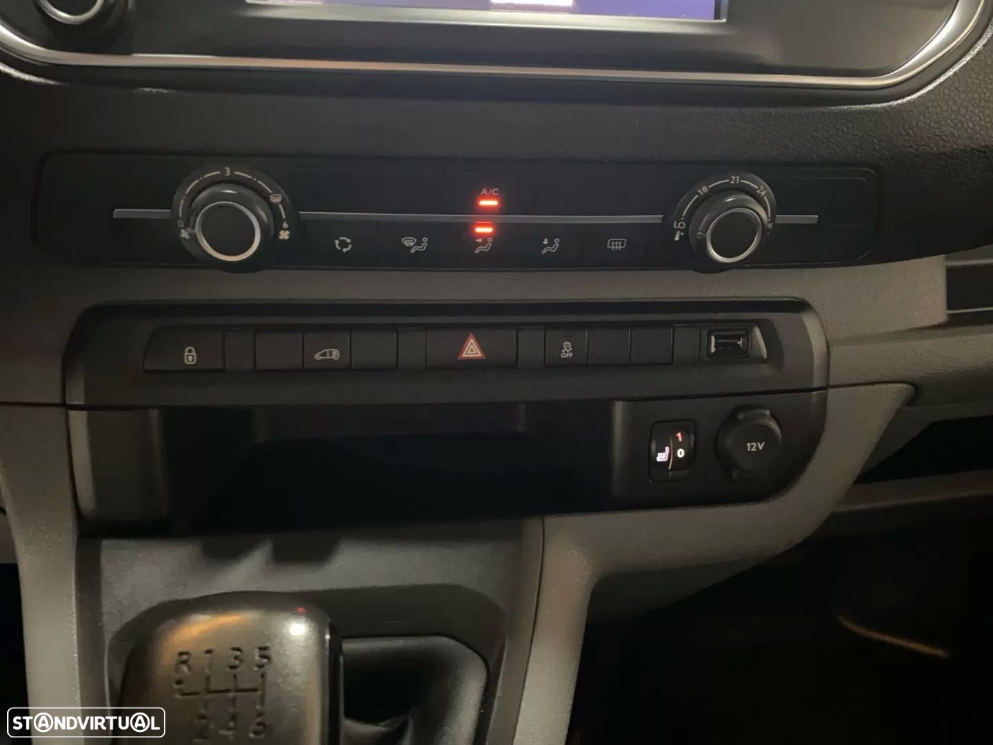 Peugeot Expert 2.0 HDI 120 CV L2 IVA DEDUTIVEL - 16