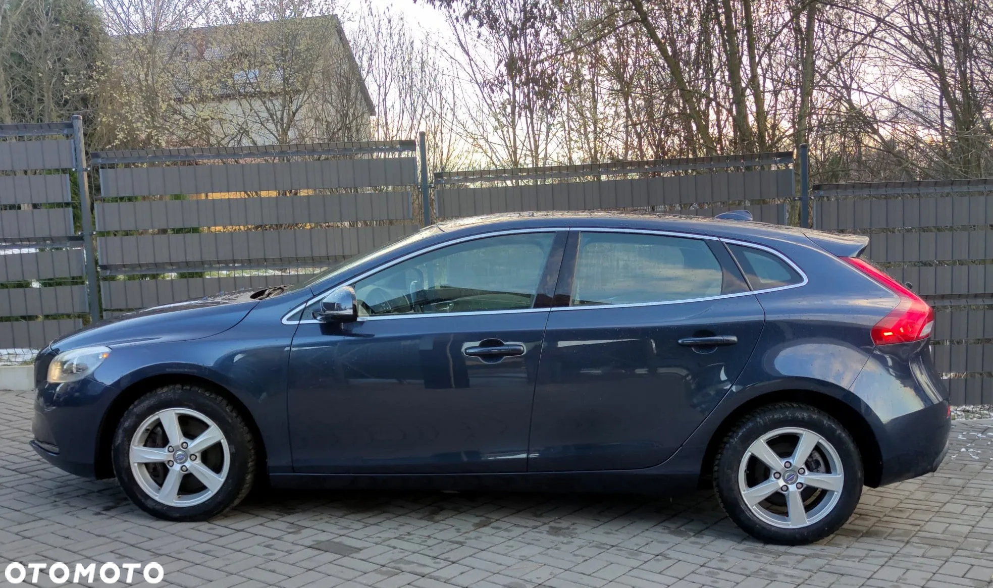 Volvo V40 D3 Momentum - 9