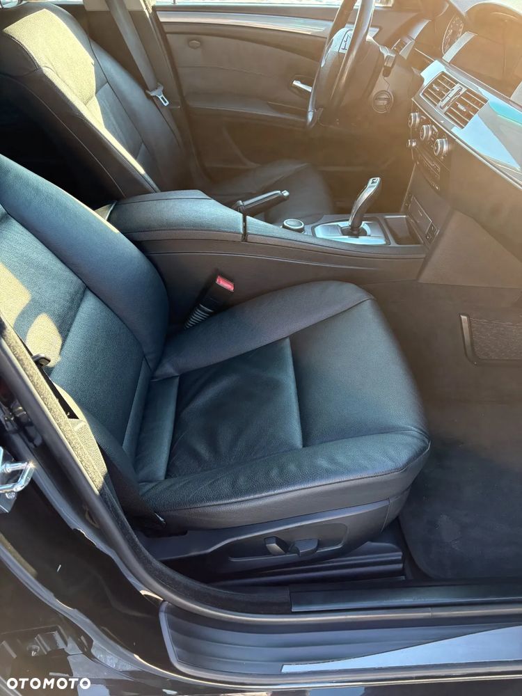 BMW Seria 5 520d - 6