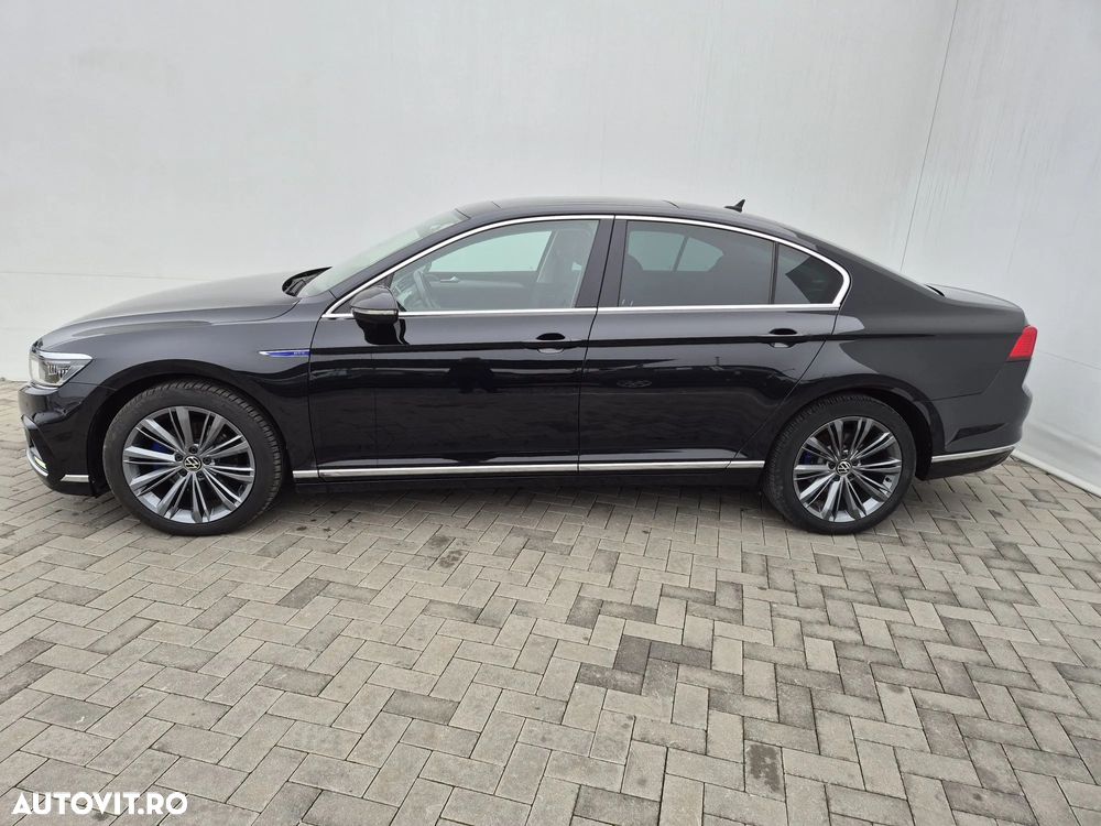 Volkswagen Passat GTE - 2