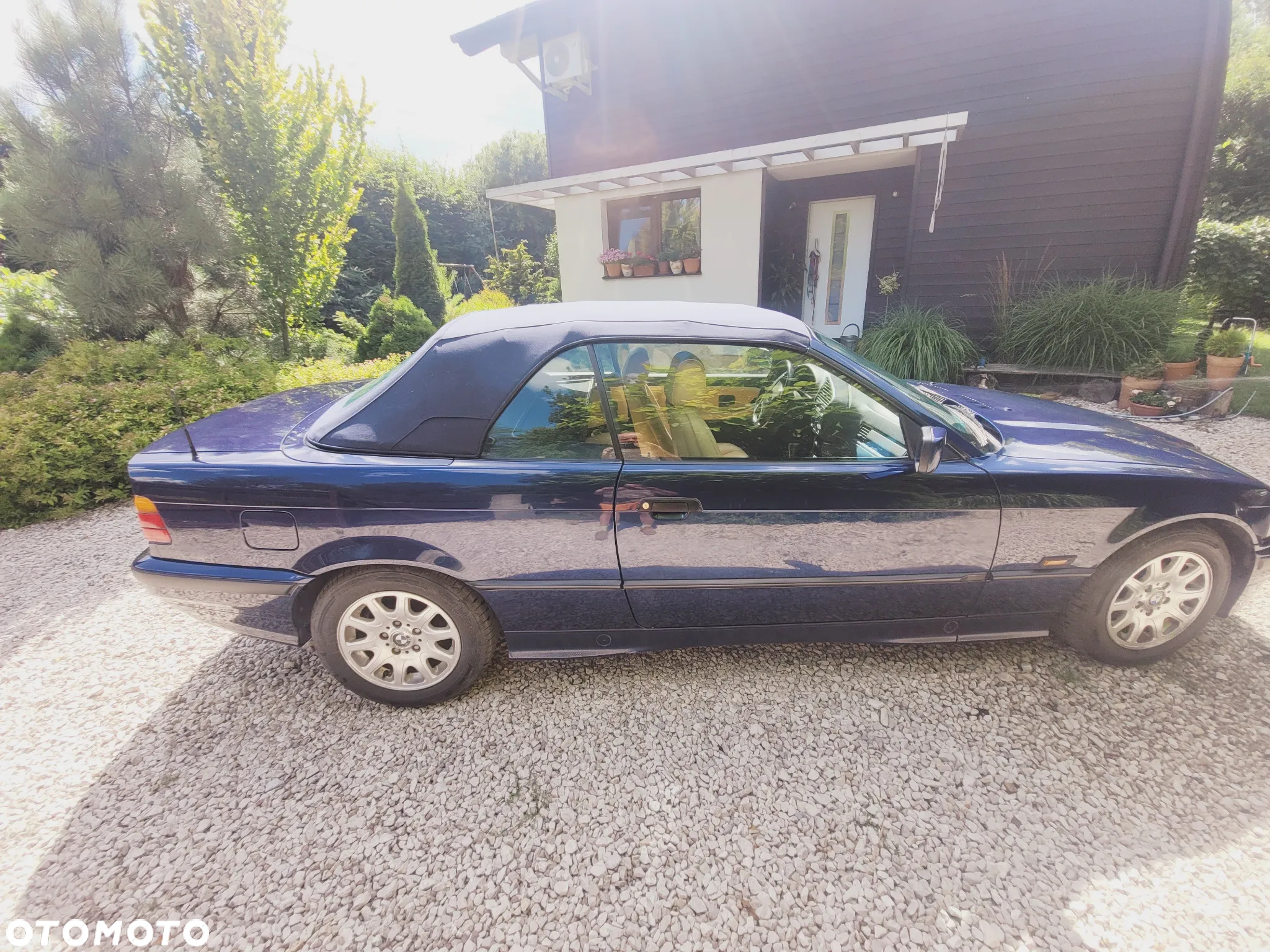 BMW Seria 3 318i Cabriolet - 11