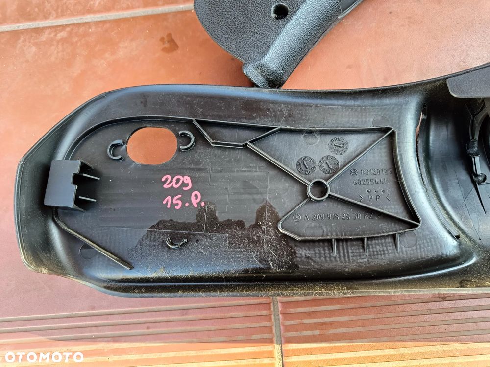 MERCEDES W209 CLK OSŁONA FOTELA PRAWEGO PLASTIKI OBUDOWA A2099182830 - 8