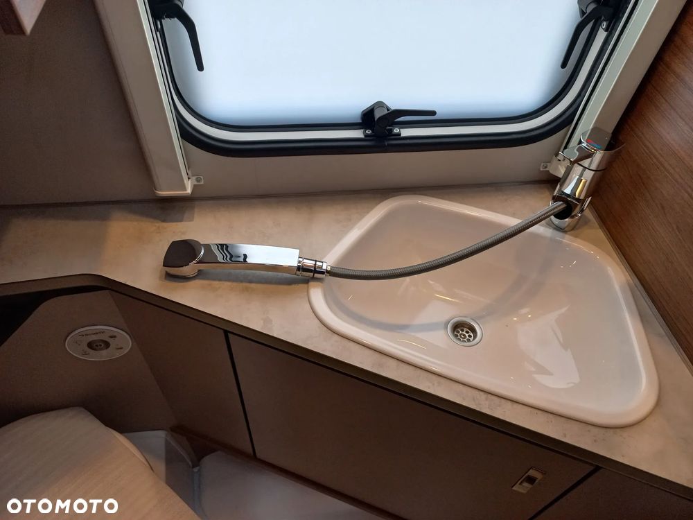 KNAUS Sport 400 LK, Piętrowe łóżko - 29