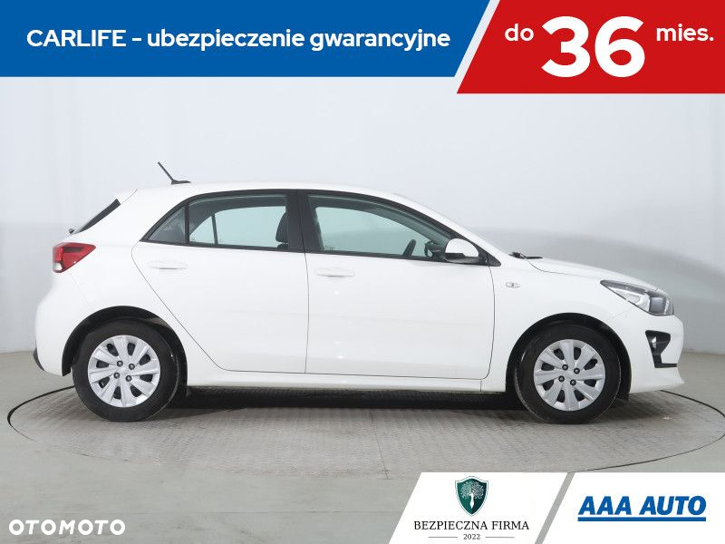 Kia Rio - 7