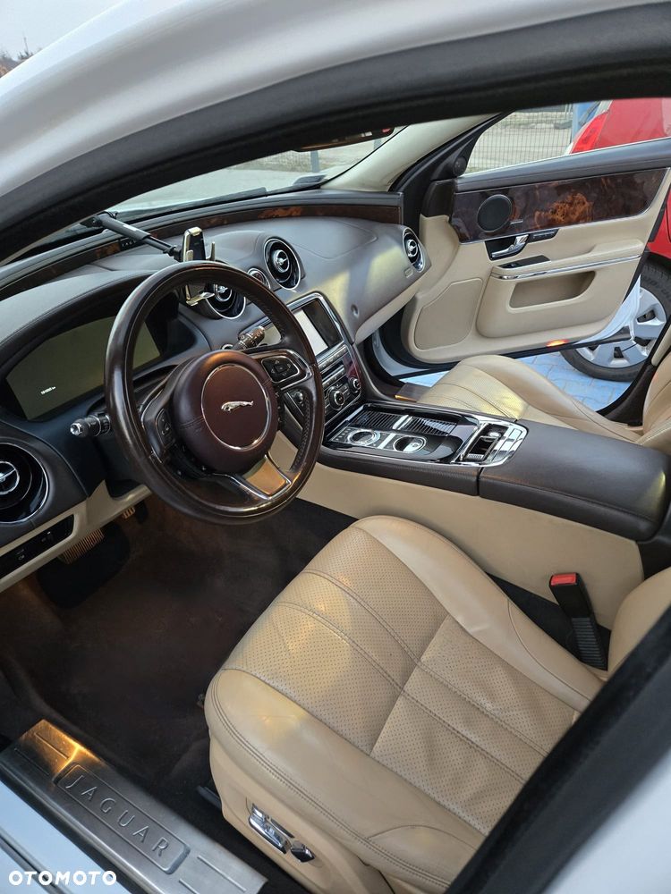 Jaguar XJ 3.0 T AWD Portfolio - 20