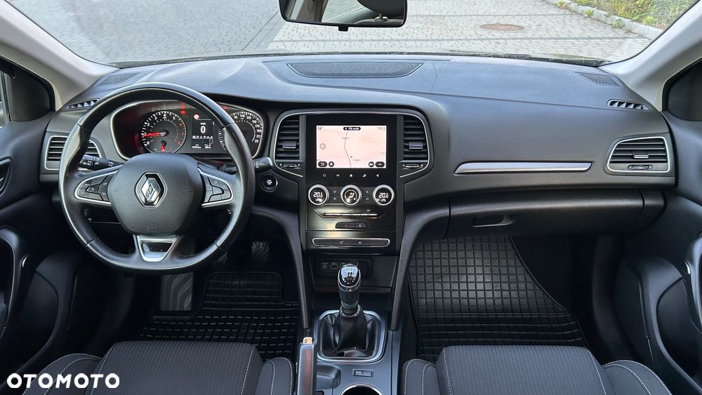 Renault Megane TCe 115 GPF ZEN - 18