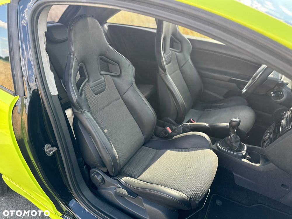 Opel Corsa - 12