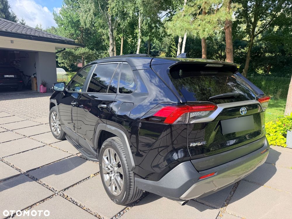 Toyota RAV4 - 3