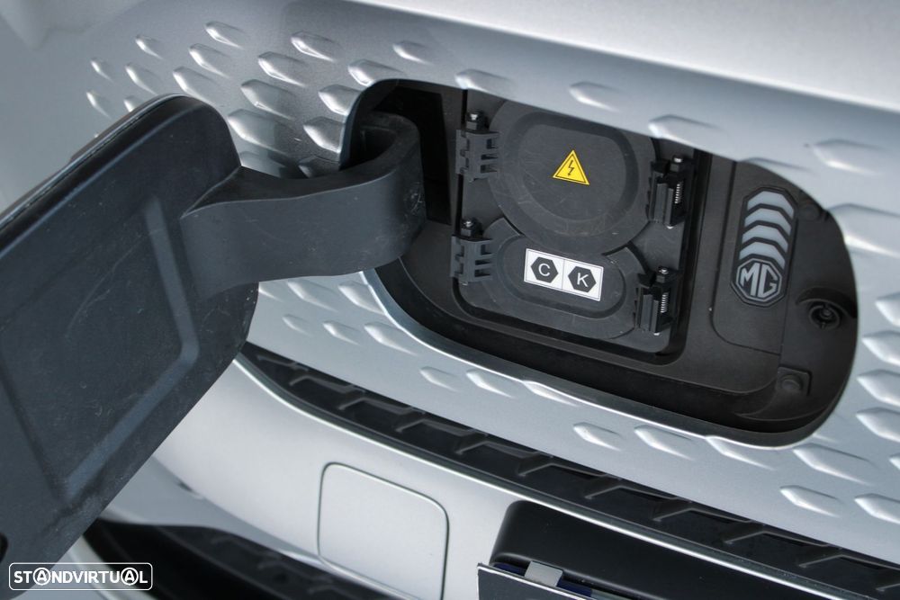MG ZS EV 72.6 kWh Luxury - 41