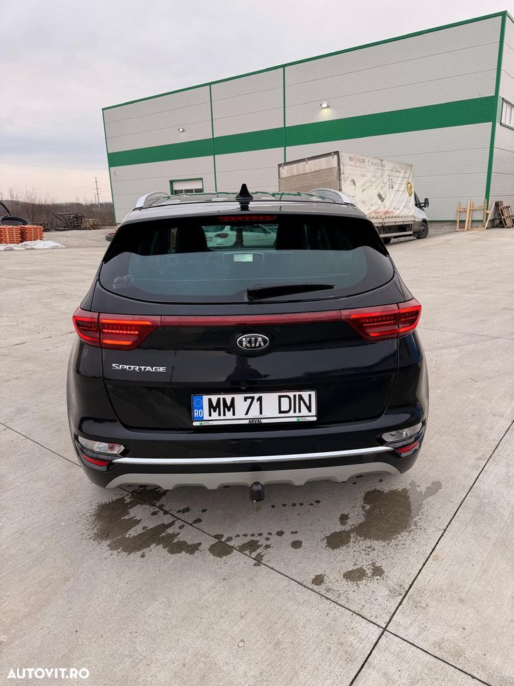 Kia Sportage 1.6 DSL MHEV 7DCT HP 4x2 Business Line - 17