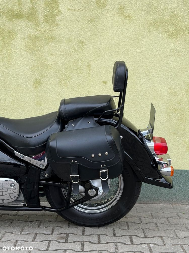 Suzuki VL 800 Volusia - Boulevard C50 - 23