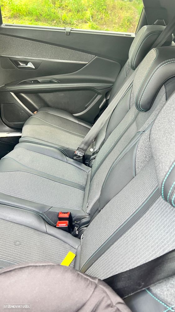 Peugeot 5008 PureTech 130 EAT8 Stop & Start Allure Pack - 5
