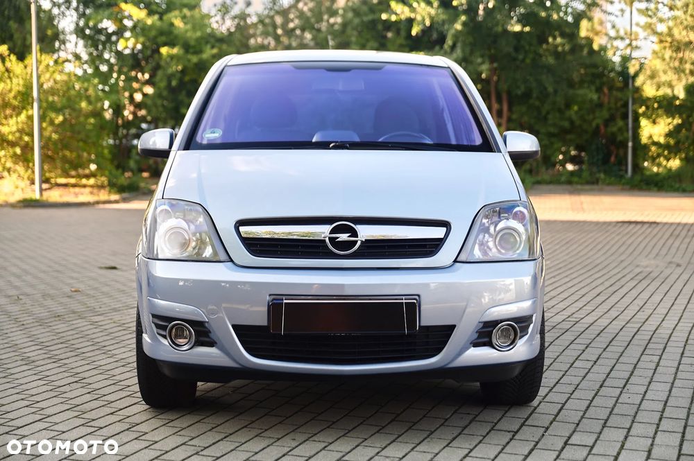 Opel Meriva 1.8 16V Essentia Easytronic - 5