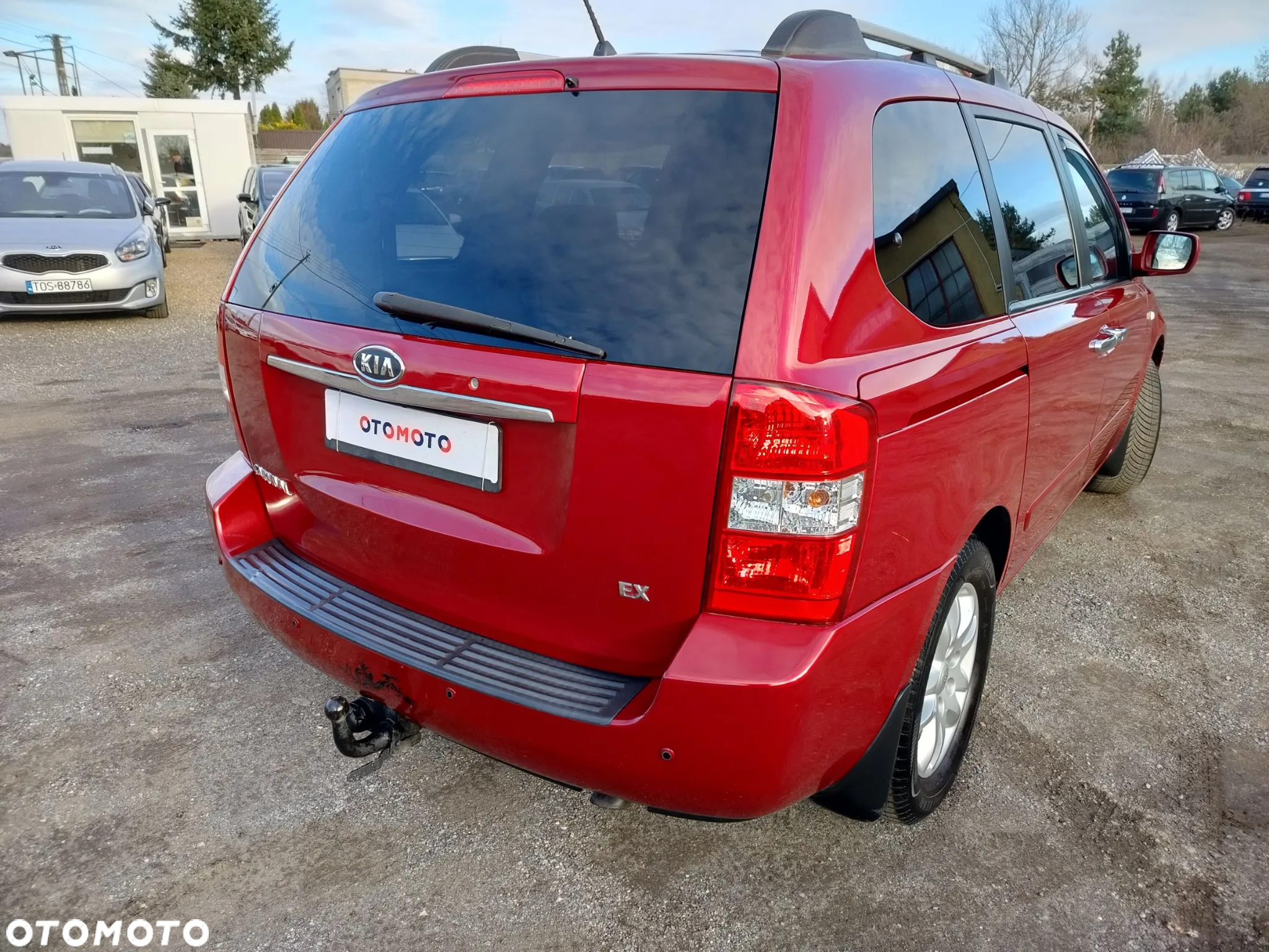 Kia Carnival - 8