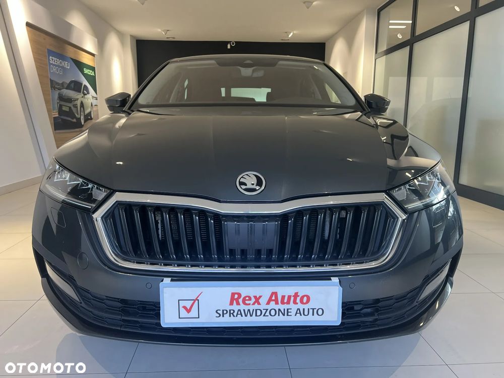 Skoda Octavia 2.0 TDI SCR Ambition DSG - 5