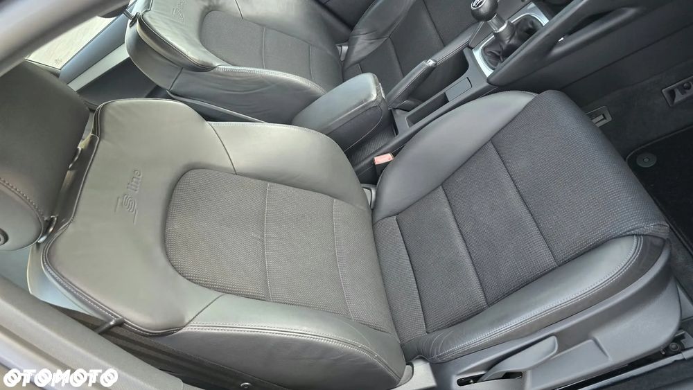 Audi A3 Sportback 1.4 TFSI S line Sportpaket - 19