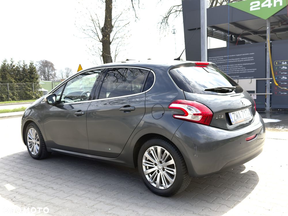 Peugeot 208 1.2 PureTech Allure S&S - 16