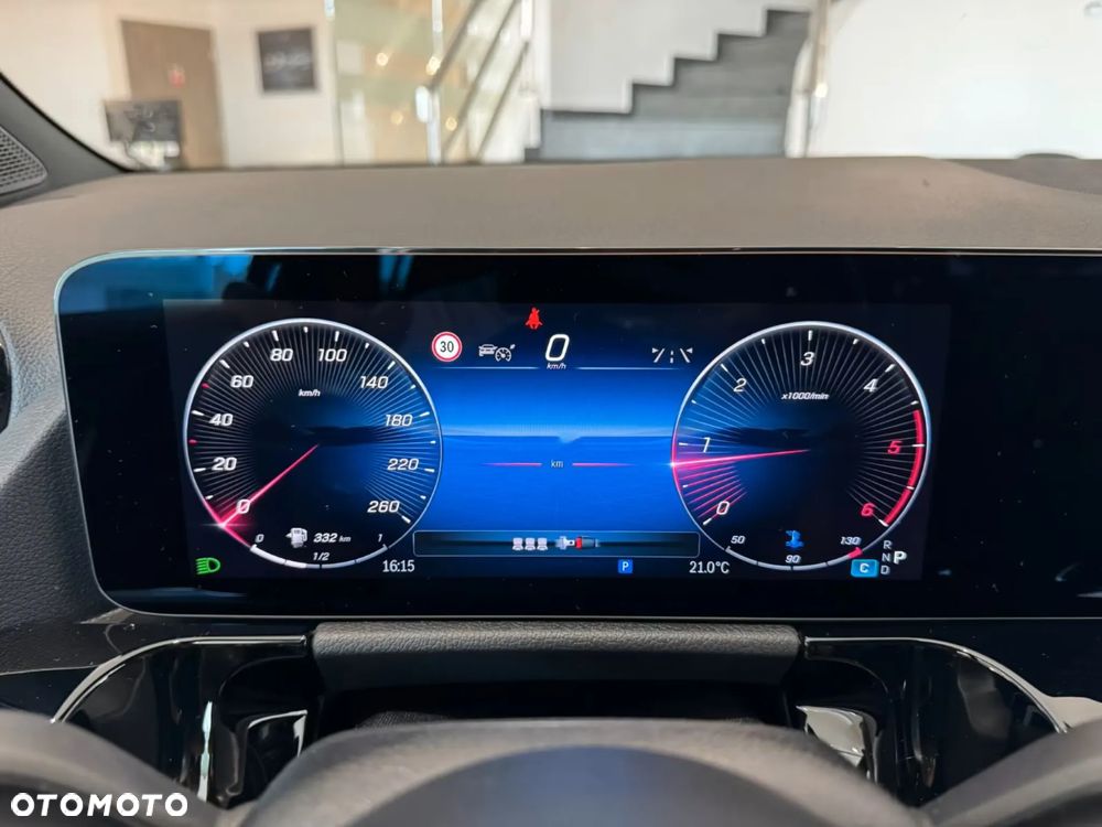 Mercedes-Benz GLA 220 mHEV 4-Matic AMG Line 8G-DCT - 15