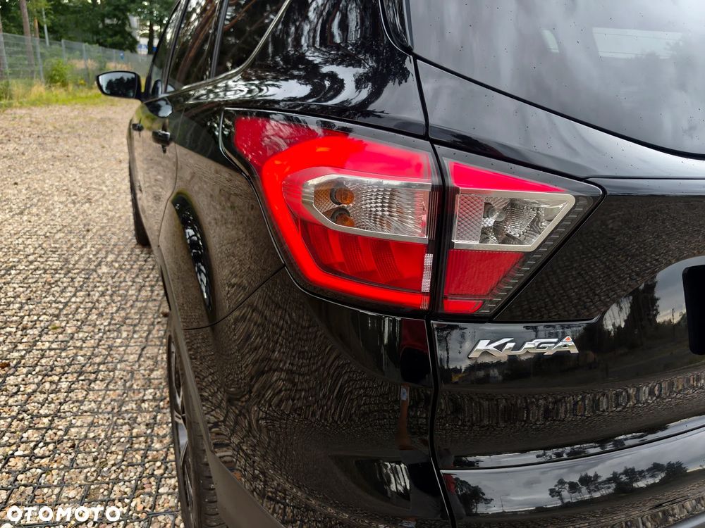 Ford Kuga 2.0 TDCi 4WD Titanium Plus - 34