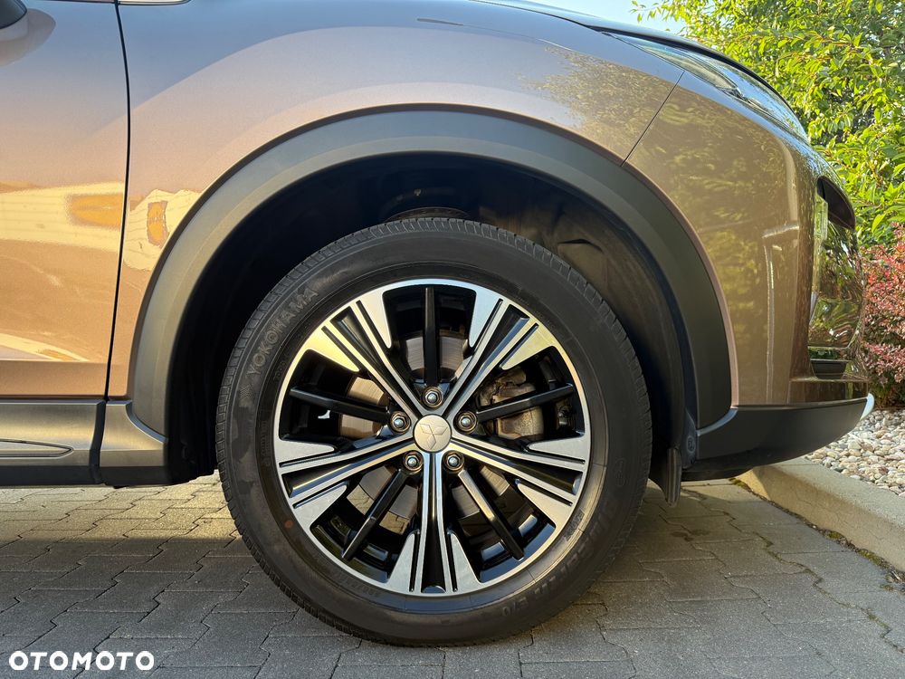Mitsubishi Eclipse Cross 1.5 T-MIVEC (ClearTec) CVT 2WD Plus - 16