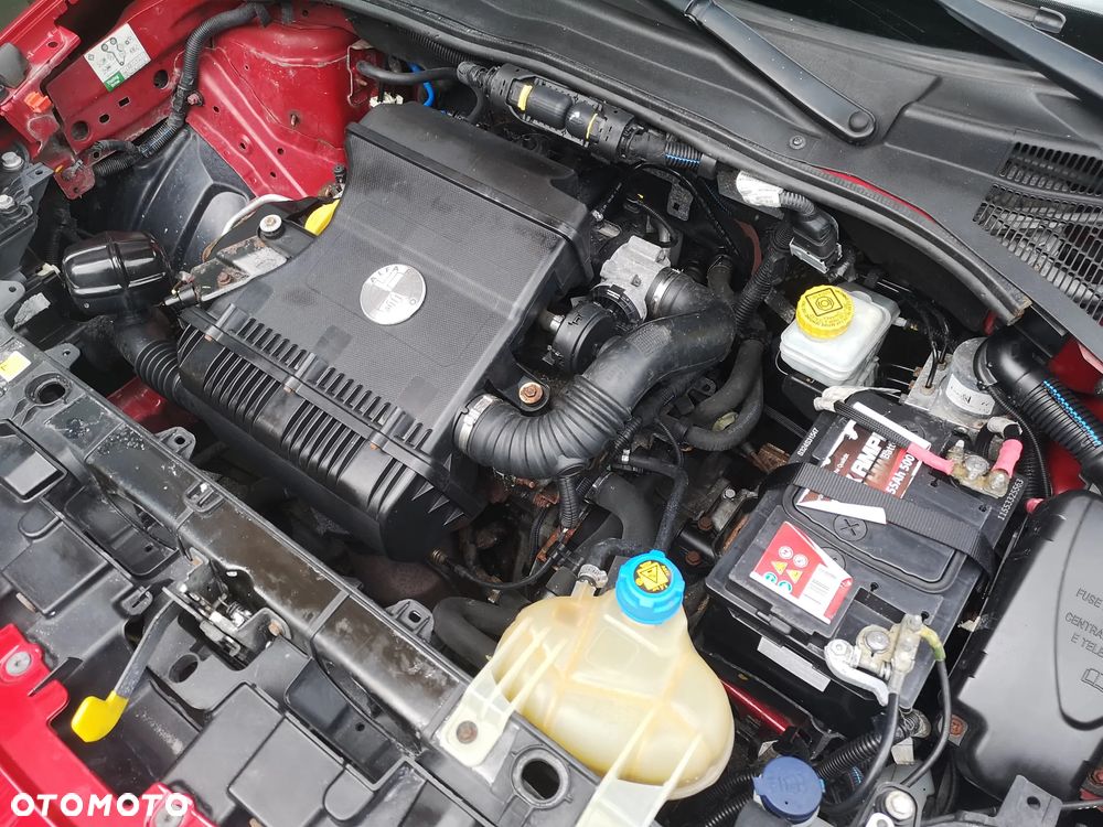 Alfa Romeo Mito 1.4 16V - 32