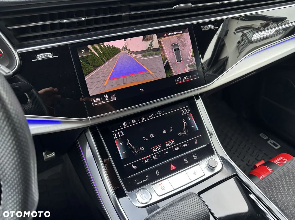 Audi Q8 - 22