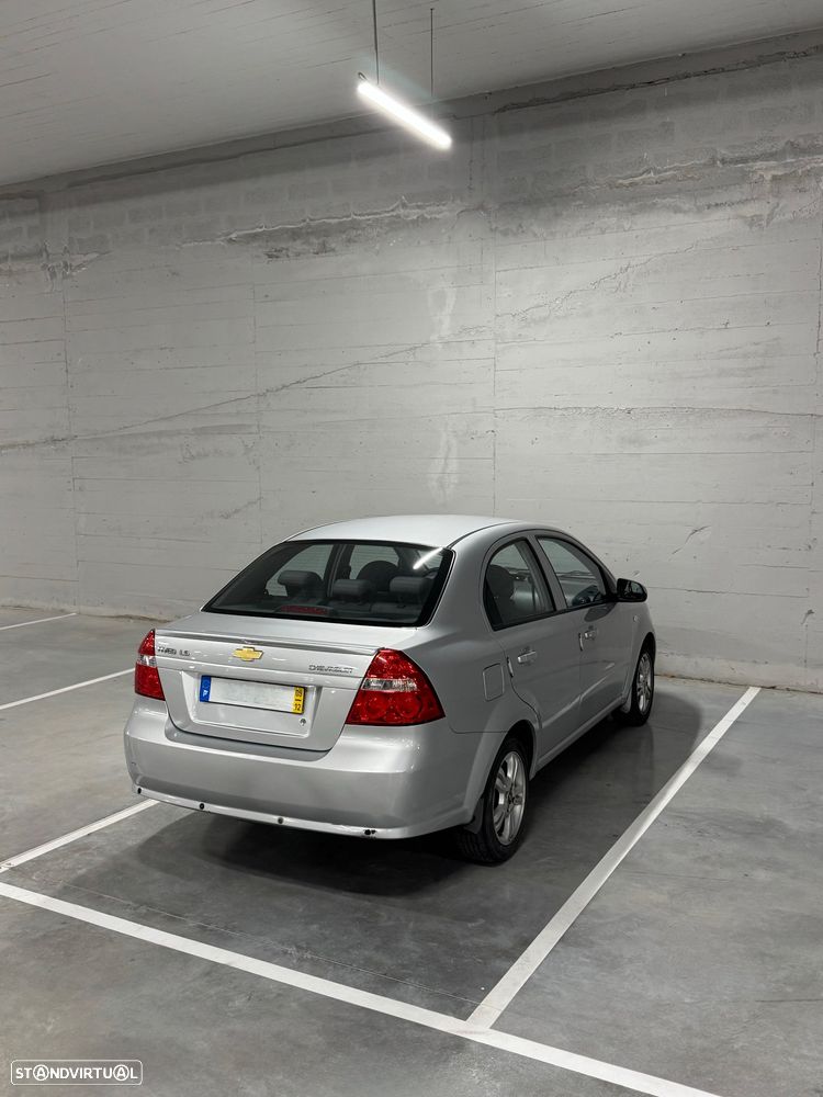 Chevrolet Aveo 1.2 LS - 13