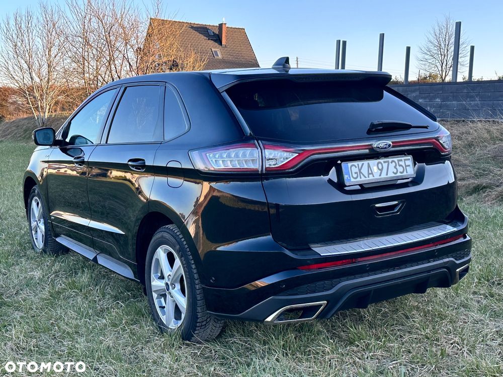 Ford Edge 2.0 TDCi Bi-Turbo 4x4 ST-LINE - 3