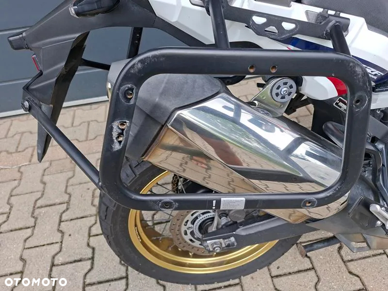 Honda CRF - 9