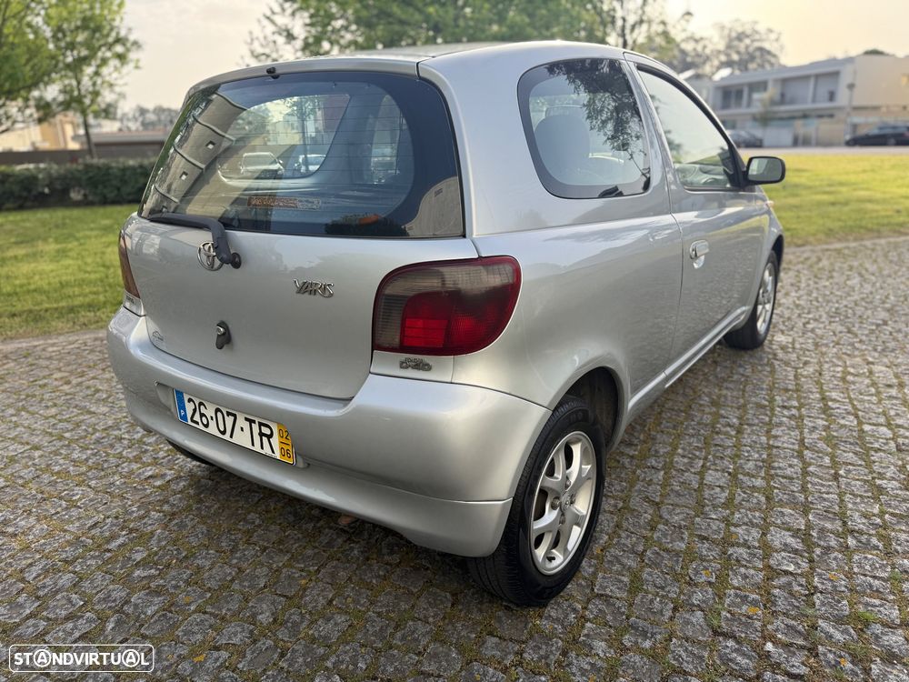 Toyota Yaris 1.4 D-4D Sol AC - 4