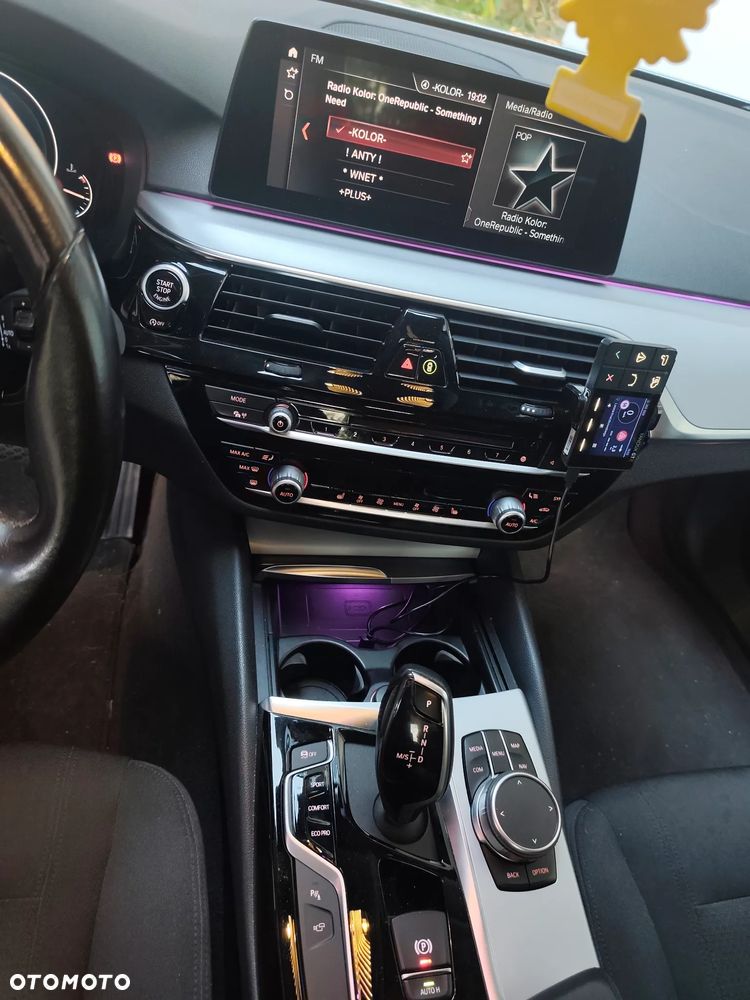 BMW Seria 5 520d Efficient Dynamics Luxury Line - 8