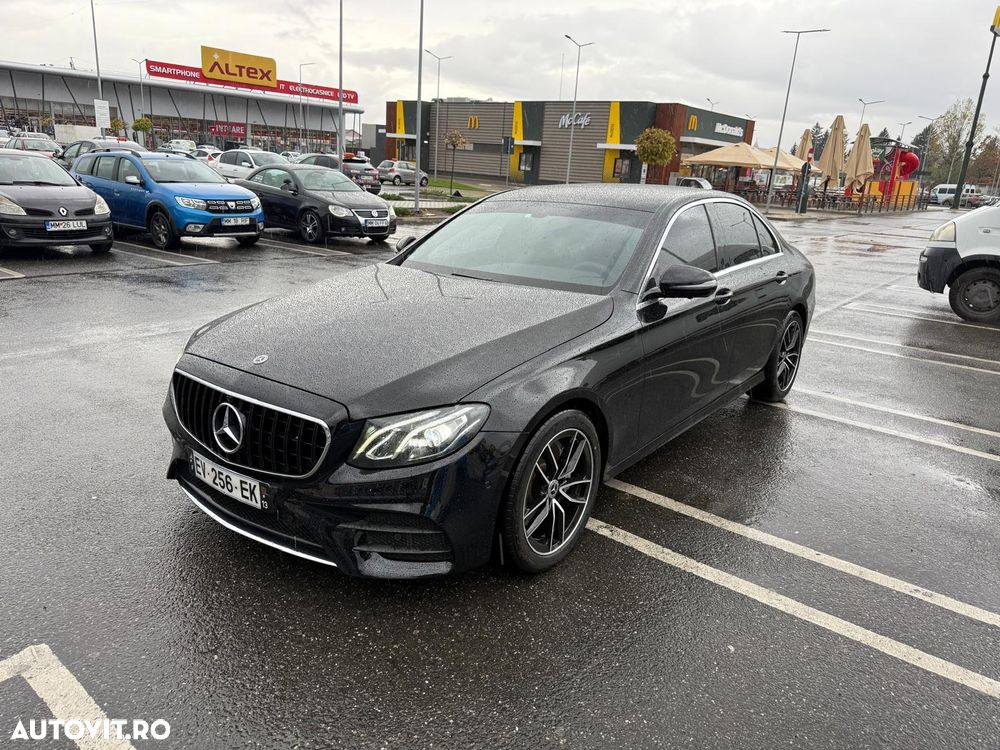 Mercedes-Benz E 220 d 9G-TRONIC AMG Line - 34