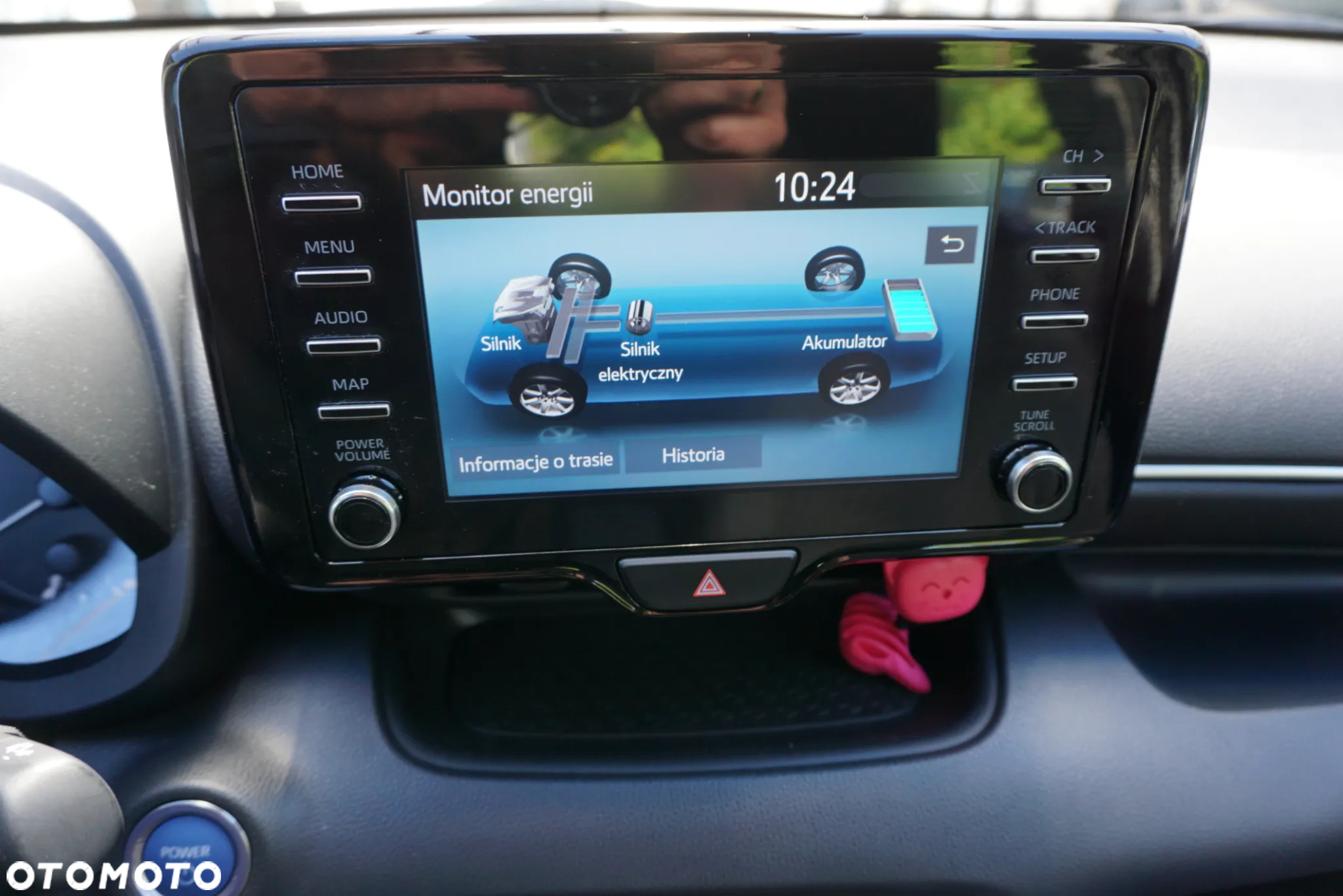 Toyota Yaris Hybrid 1.5 Style - 22