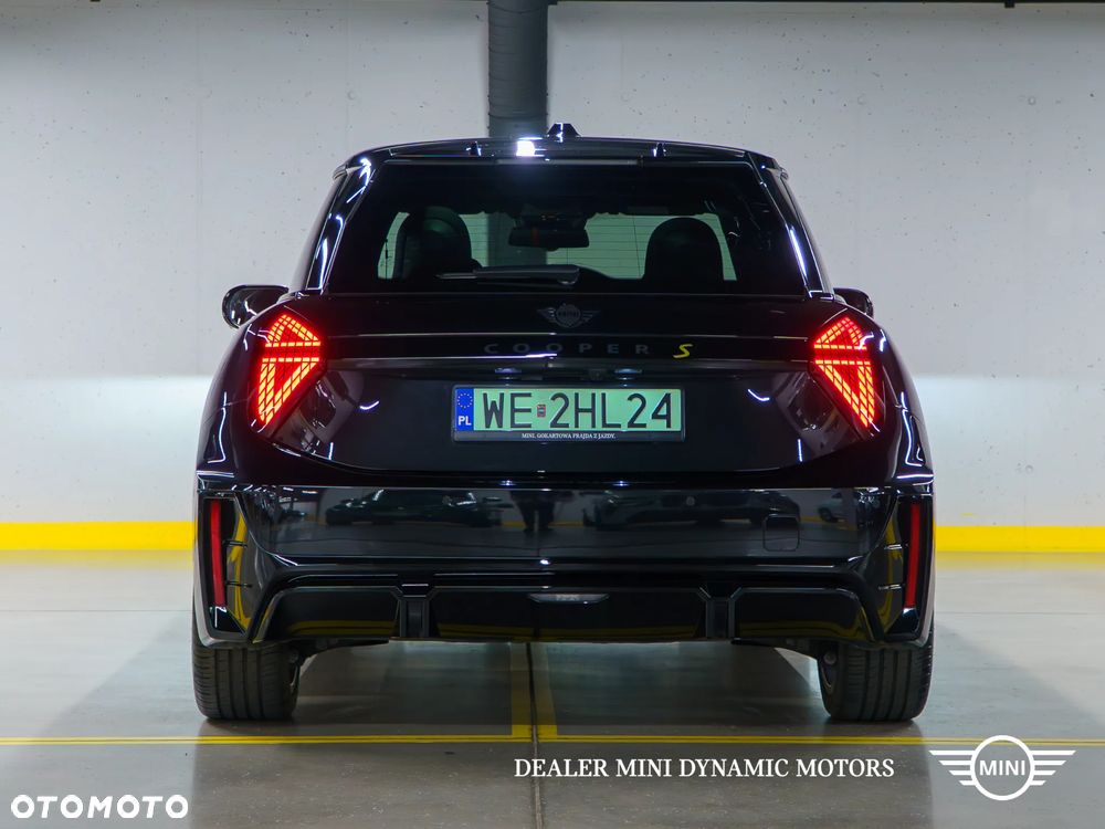 MINI Cooper SE John Works Trim - 6