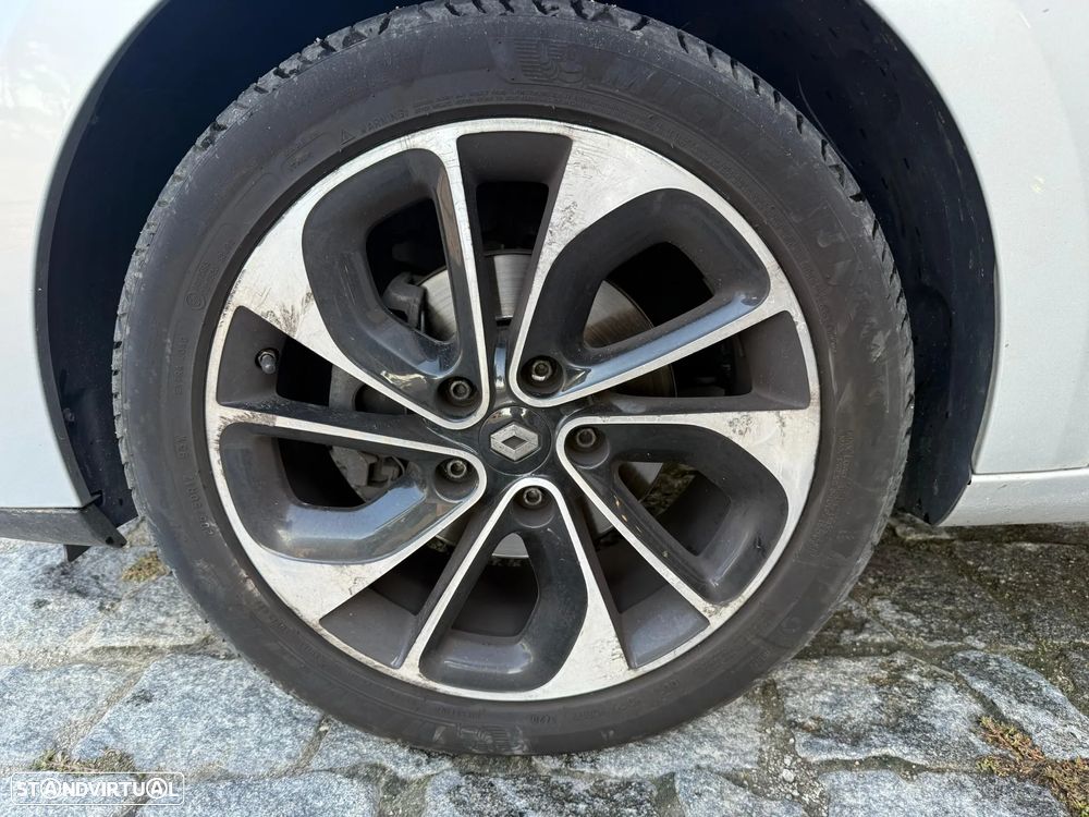 Renault Megane III 1.2 TCE Ano 2015 Para Peças - 12
