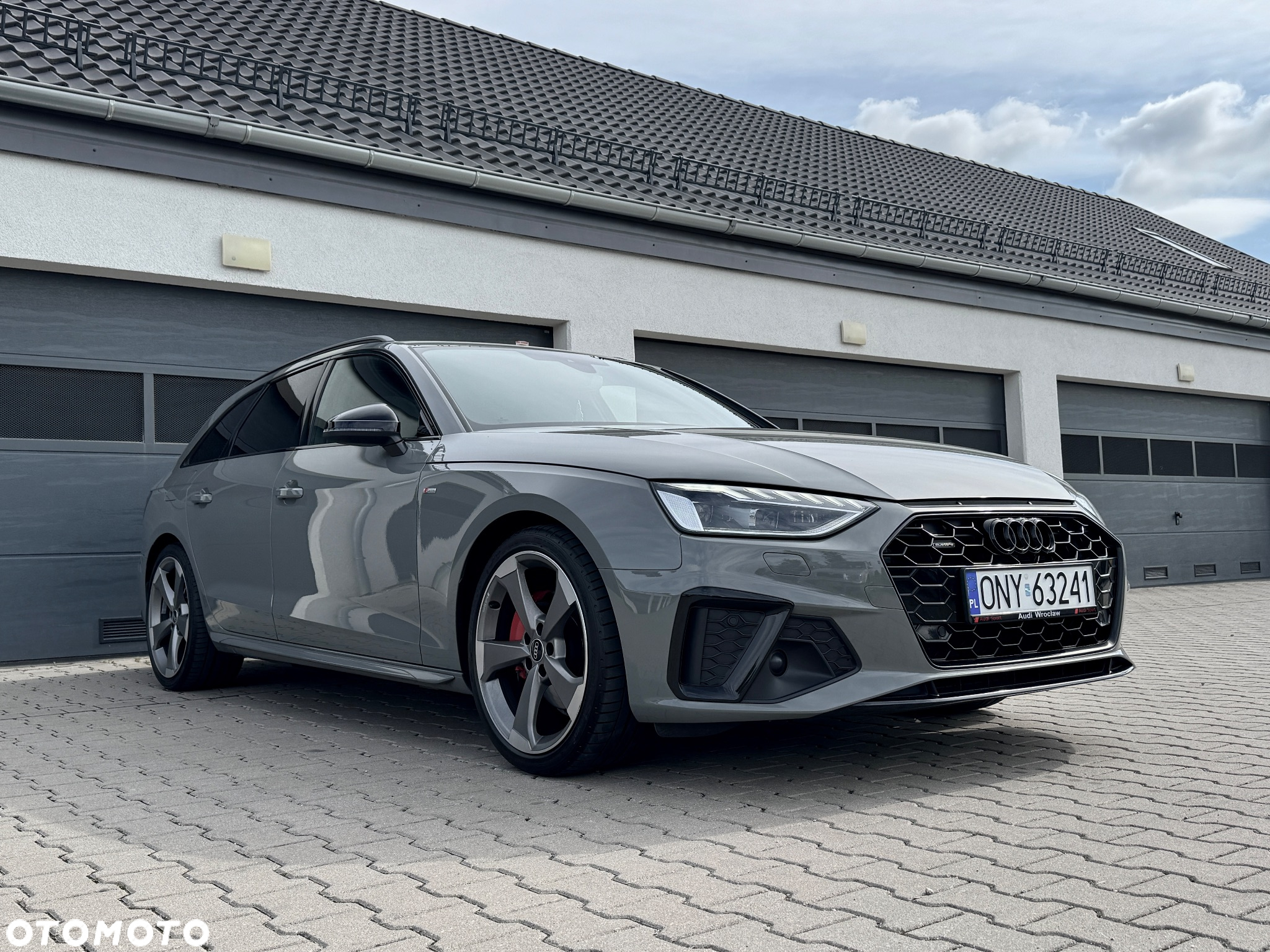 Audi A4 Avant 40 TDI quattro S tronic S line - 8