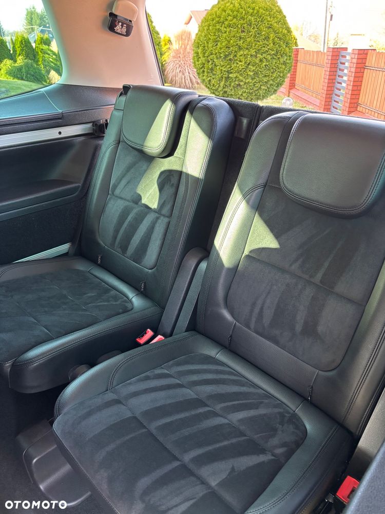 Volkswagen Sharan 2.0 TDI DSG BlueMotion Technology Highline - 36