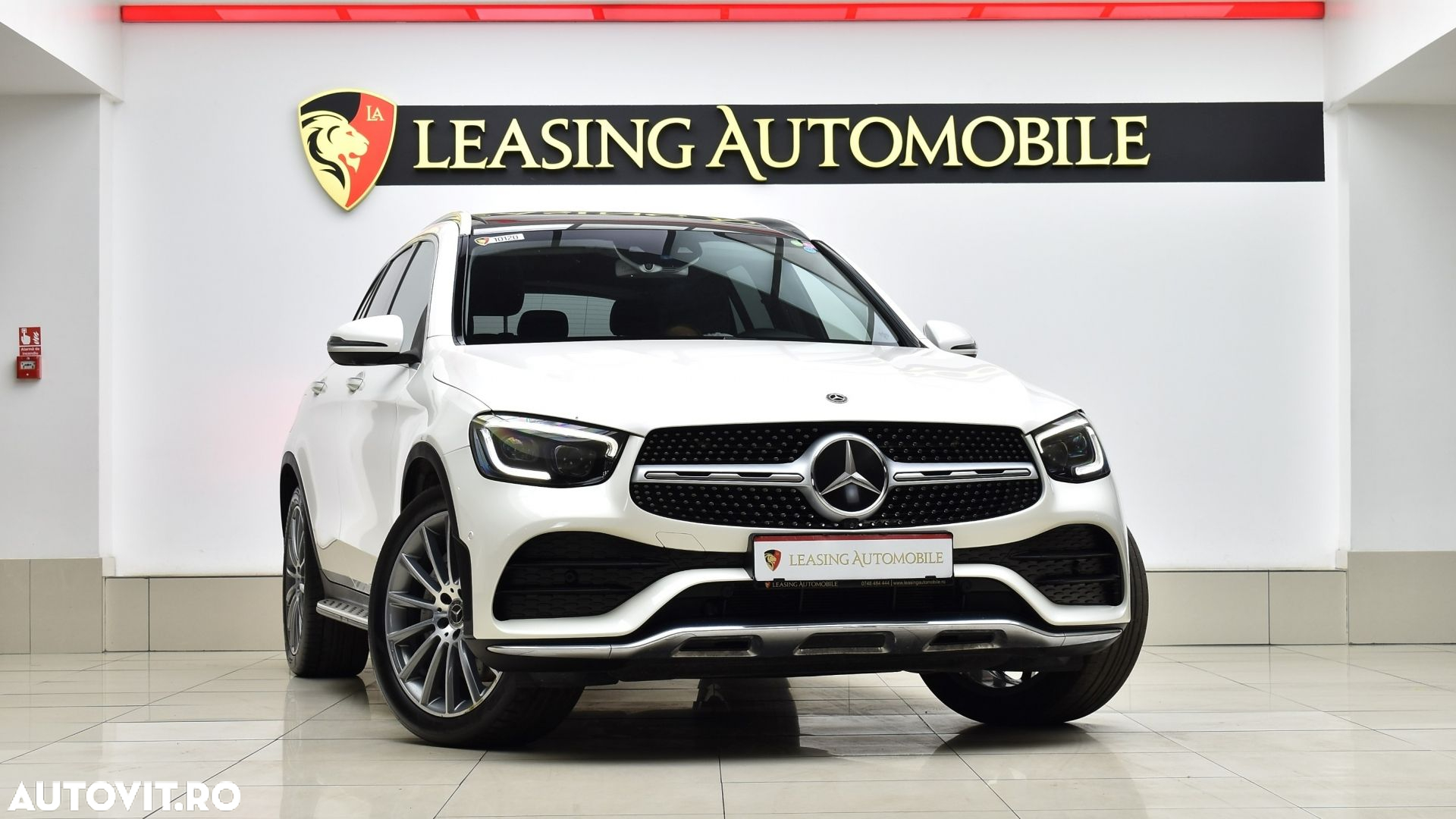 Mercedes-Benz GLC 300 4MATIC MHEV - 5