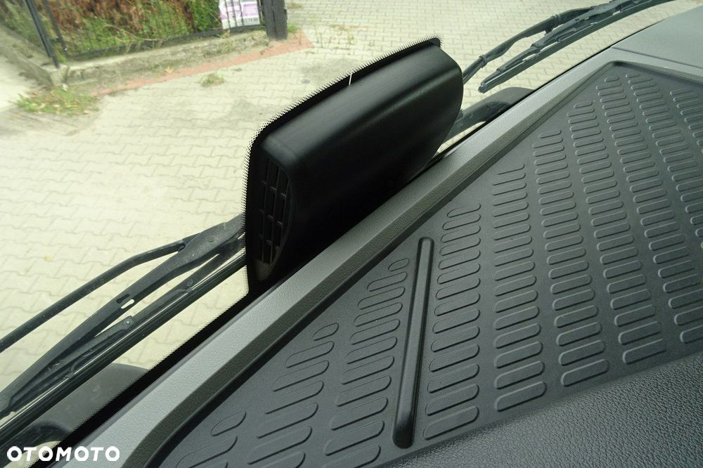 Mercedes-Benz Antos 1827 Euro 6 tylko 228tys.km ! ks. serwisowa kontener - 21