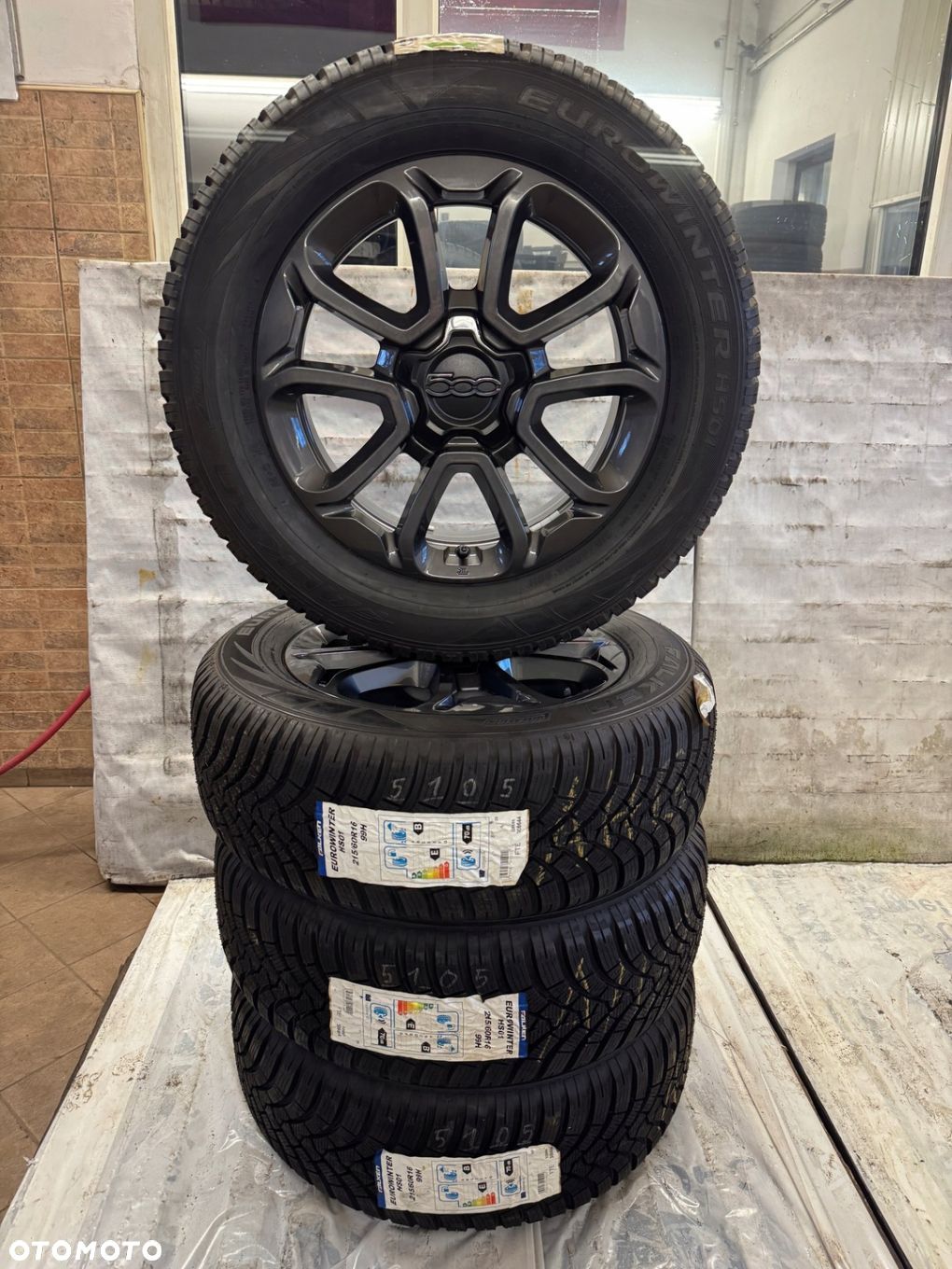 Koła Aluminiowe Fiat 500X 215/60R16 Falken Zimowe 5105 - 1